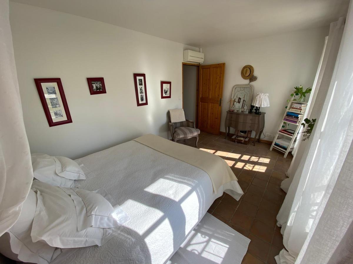 アヴィニョン La Ferme De Gigognan Bed & Breakfast エクステリア 写真