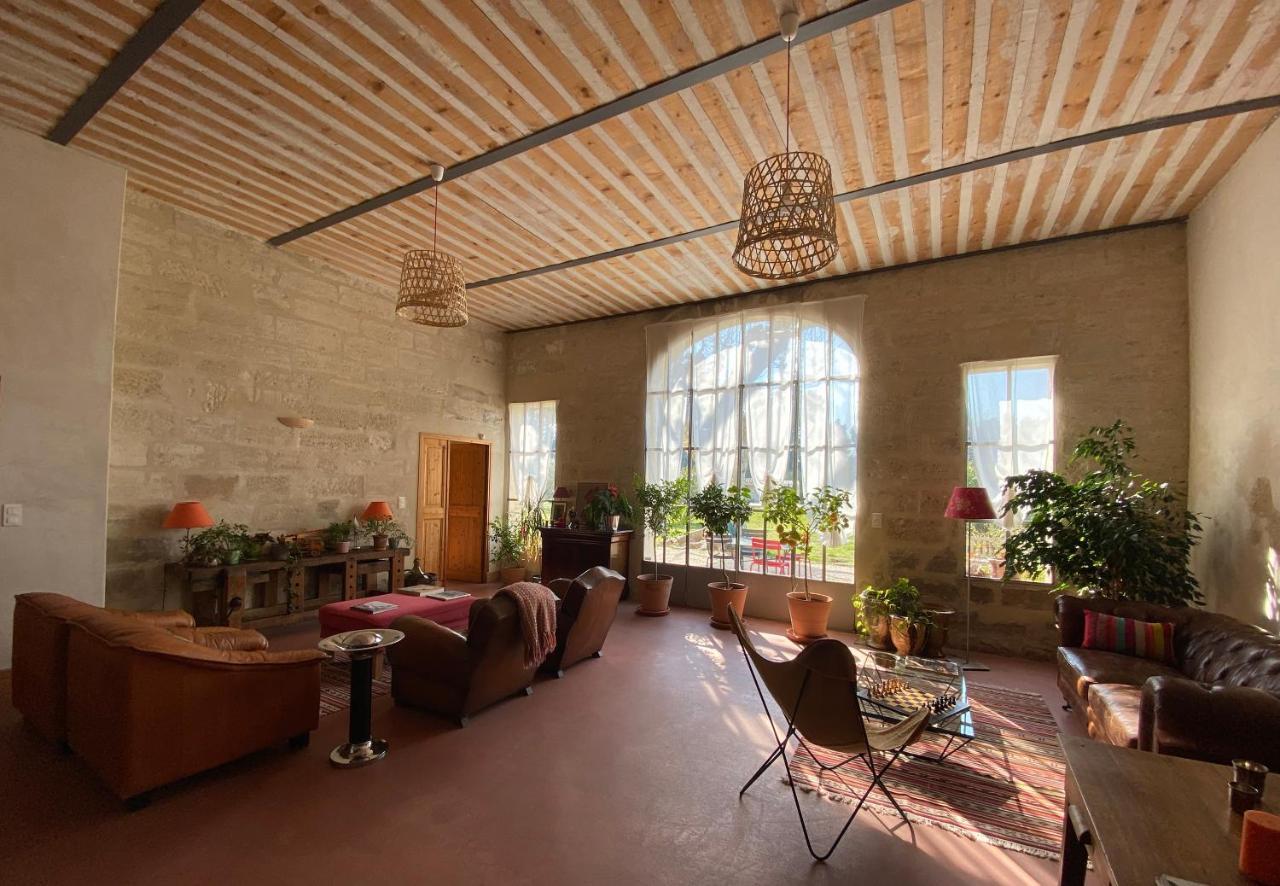 アヴィニョン La Ferme De Gigognan Bed & Breakfast エクステリア 写真