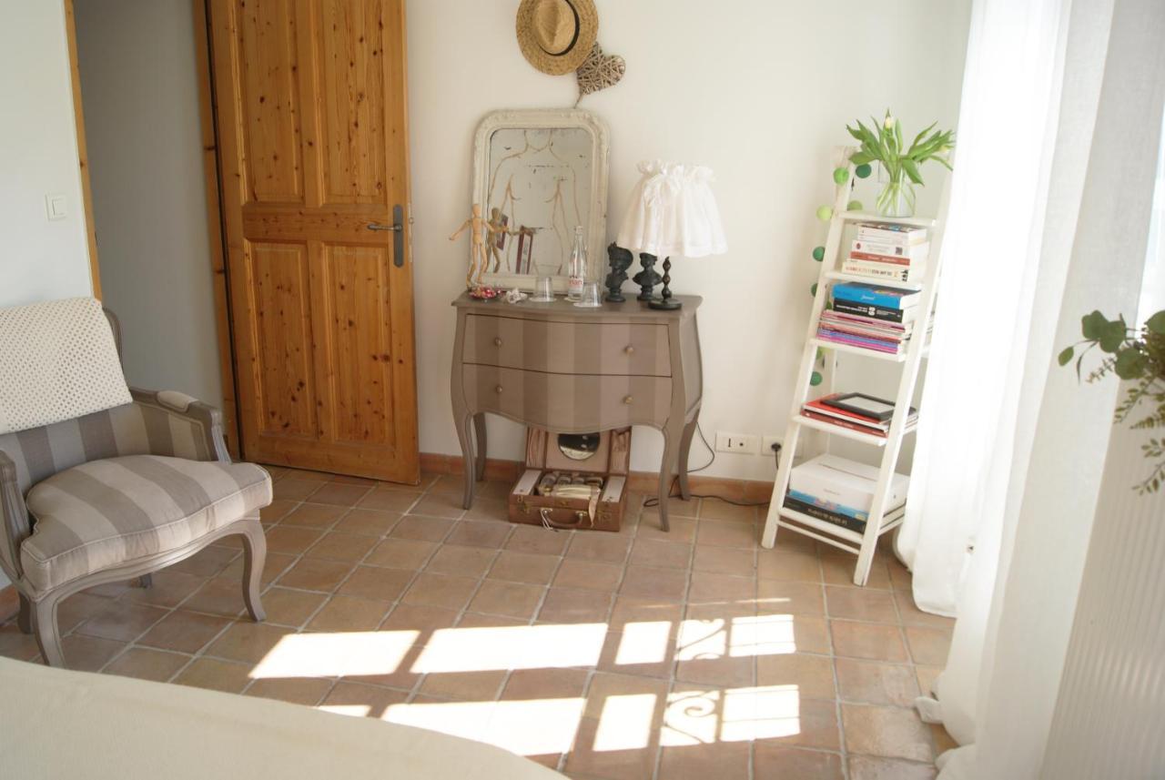 アヴィニョン La Ferme De Gigognan Bed & Breakfast エクステリア 写真