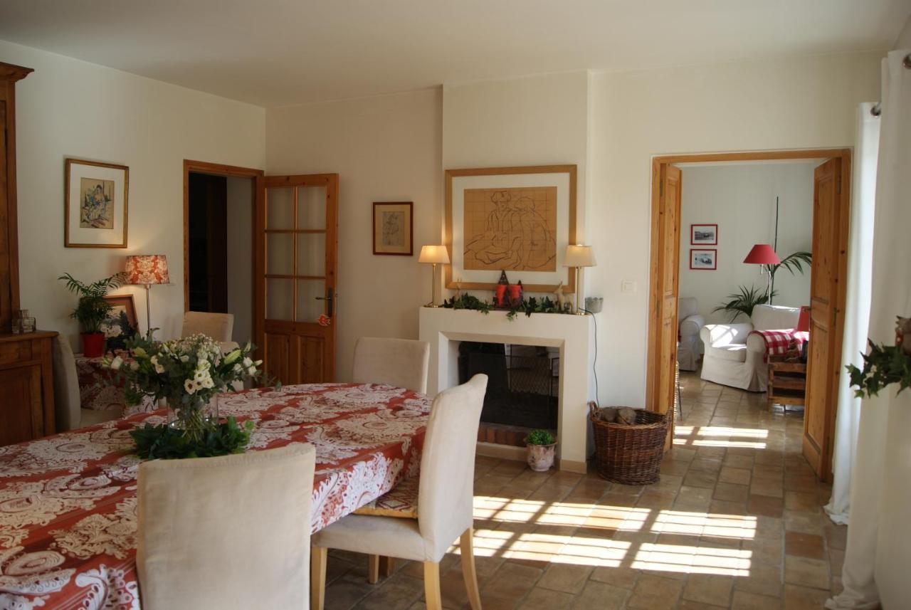 アヴィニョン La Ferme De Gigognan Bed & Breakfast エクステリア 写真
