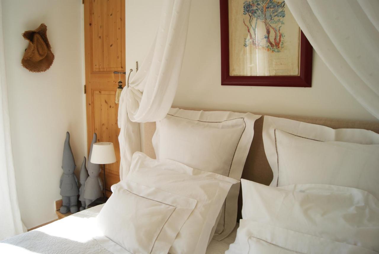 アヴィニョン La Ferme De Gigognan Bed & Breakfast エクステリア 写真